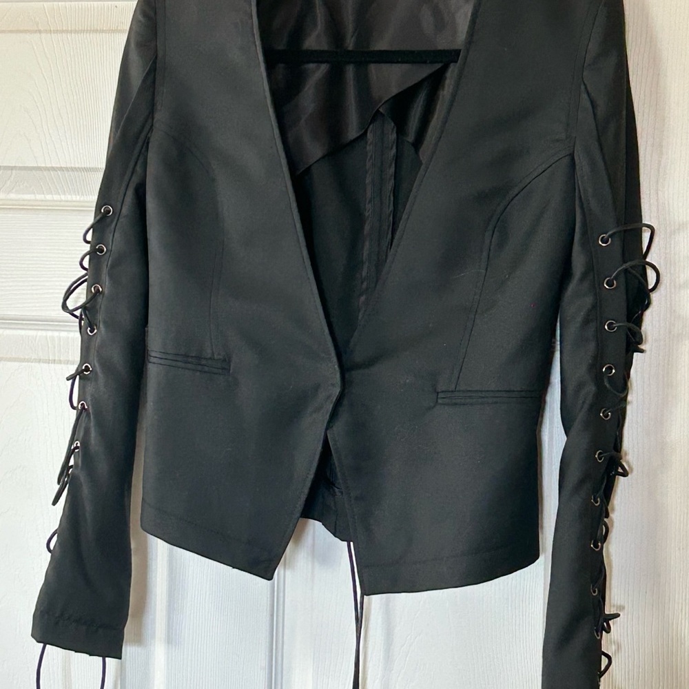 Elegant Black Women's Jacket with Lace-Up Sleeves